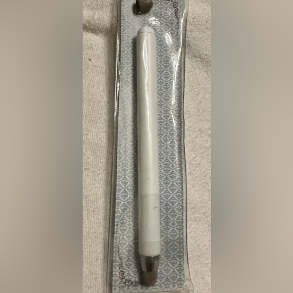 Telescopic Touch Pointer - Picture 1 of 3